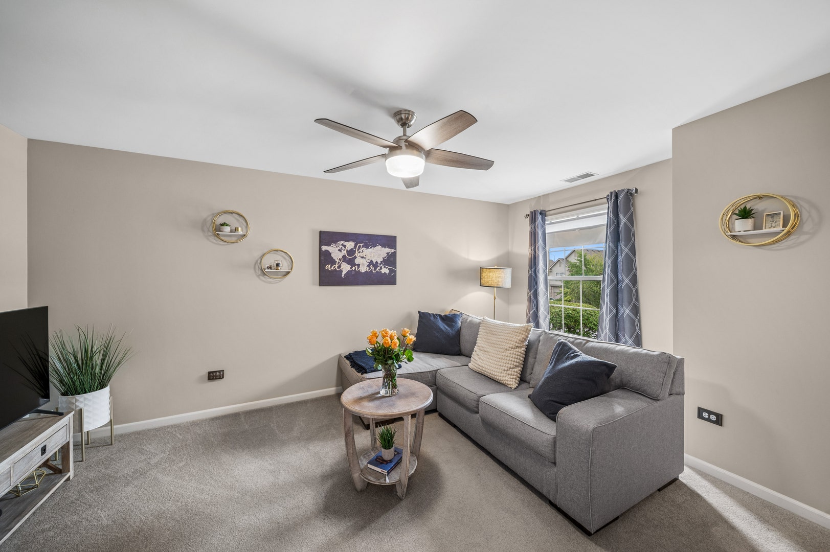 9046 Mansfield Drive, Tinley Park, IL 60487 9046 Mansfield Drive, Tinley Park, IL 60487