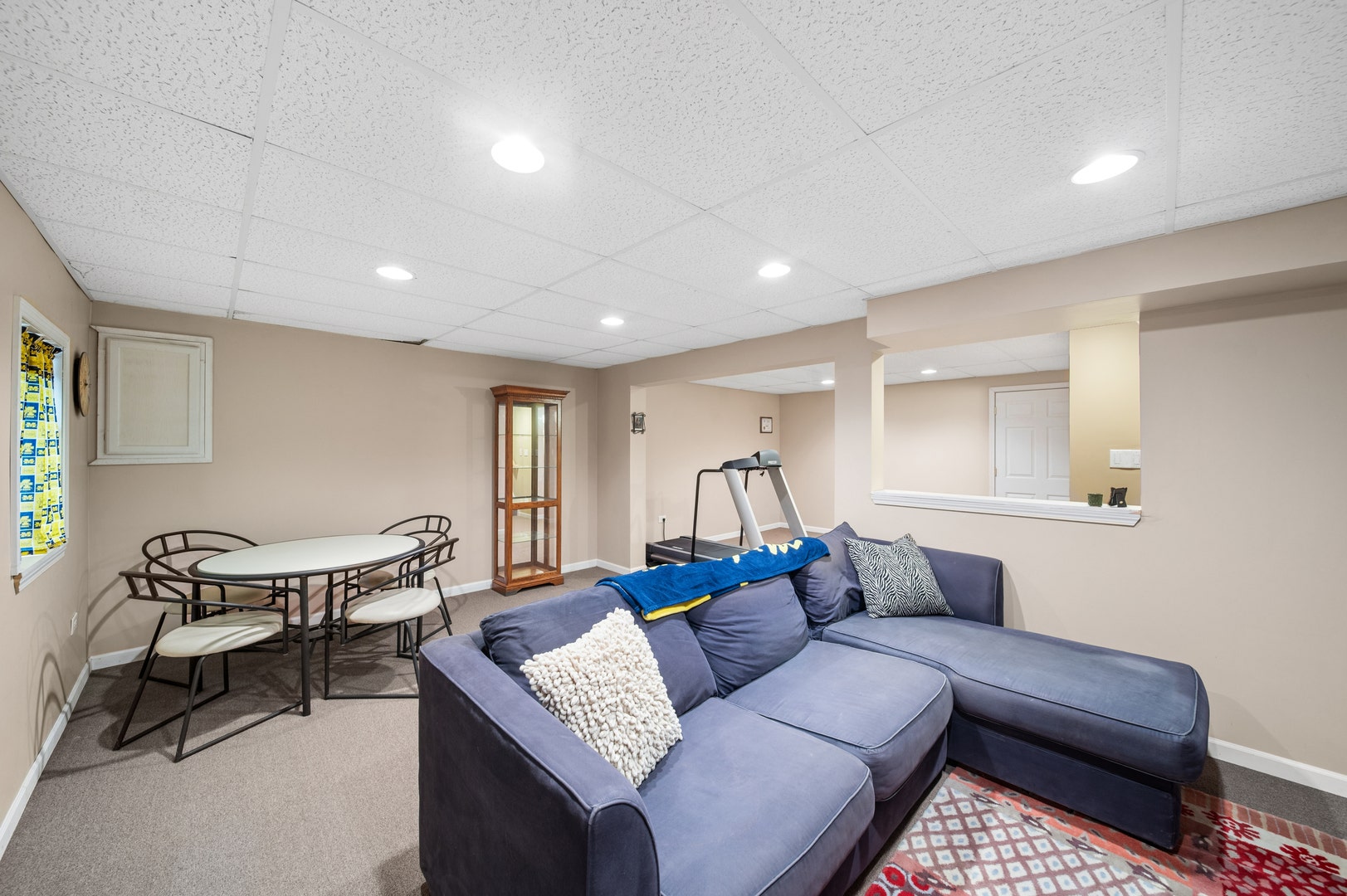 9046 Mansfield Drive, Tinley Park, IL 60487 9046 Mansfield Drive, Tinley Park, IL 60487