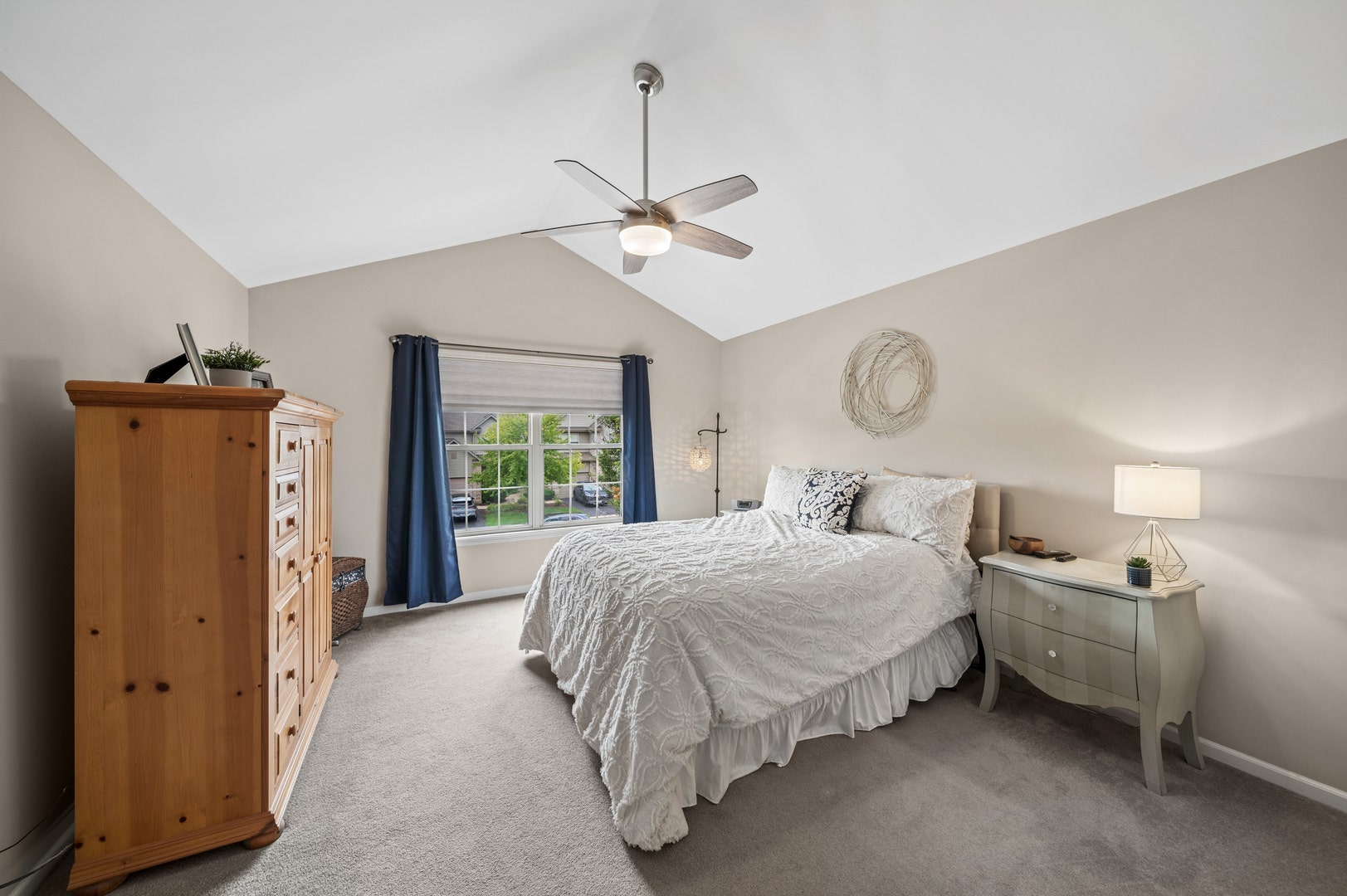 9046 Mansfield Drive, Tinley Park, IL 60487 9046 Mansfield Drive, Tinley Park, IL 60487