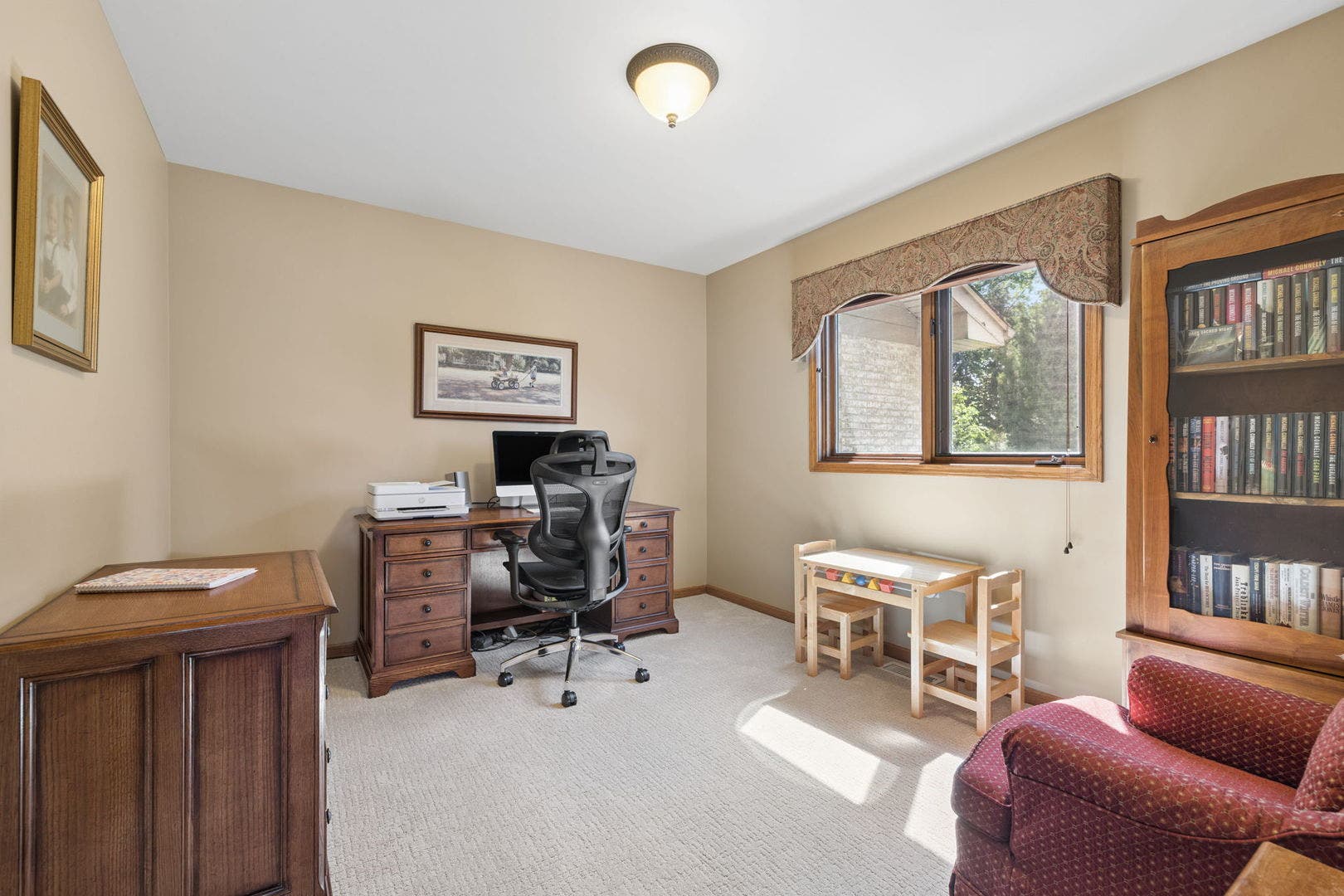 8130 Edgebrook Lane, Tinley Park, IL 60487 8130 Edgebrook Lane, Tinley Park, IL 60487