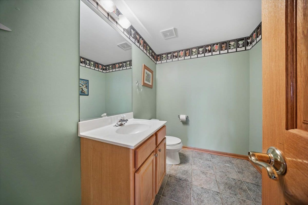 18220 Hidden Valley Cove, Orland Park, IL 60467