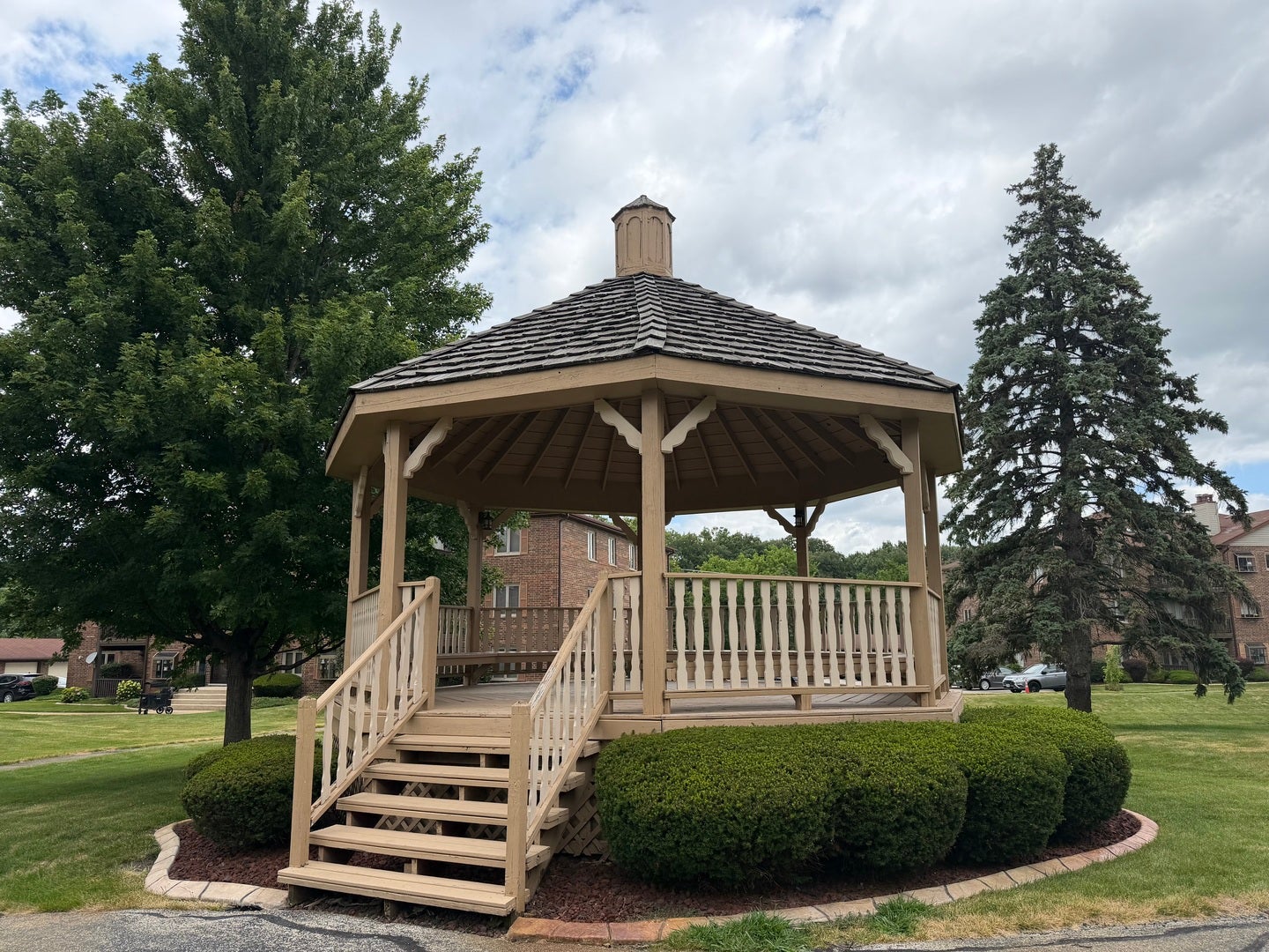 17242 RIDGELAND Avenue, #1N, Tinley Park, IL 60477