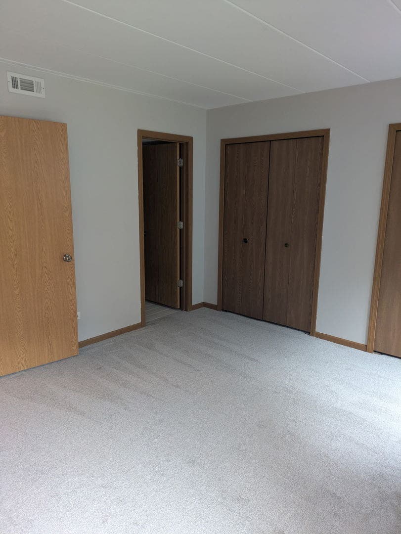 17242 RIDGELAND Avenue, #1N, Tinley Park, IL 60477