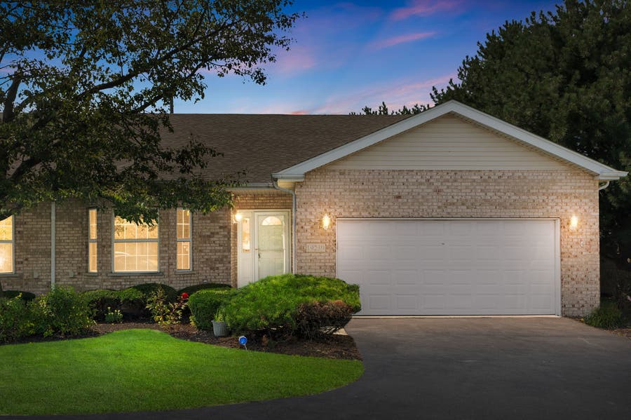 Property photo for 19230 Tramore Lane, Mokena, IL