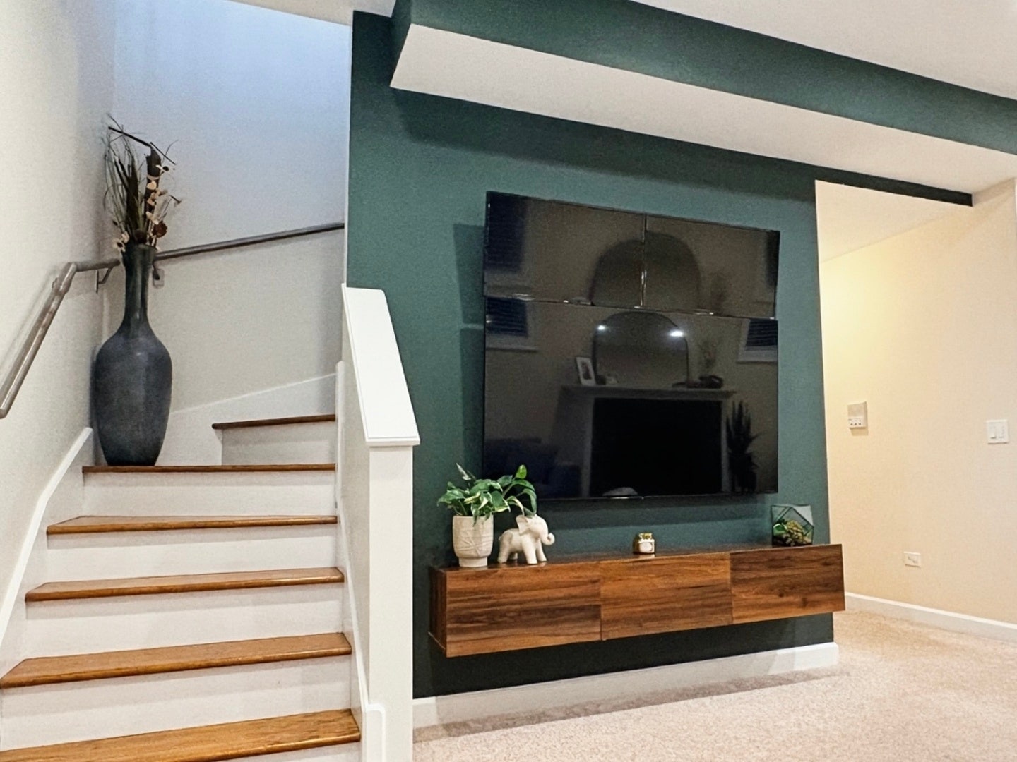 2027 W Race Avenue, #1W, Chicago, IL 60612 2027 W Race Avenue, #1W, Chicago, IL 60612