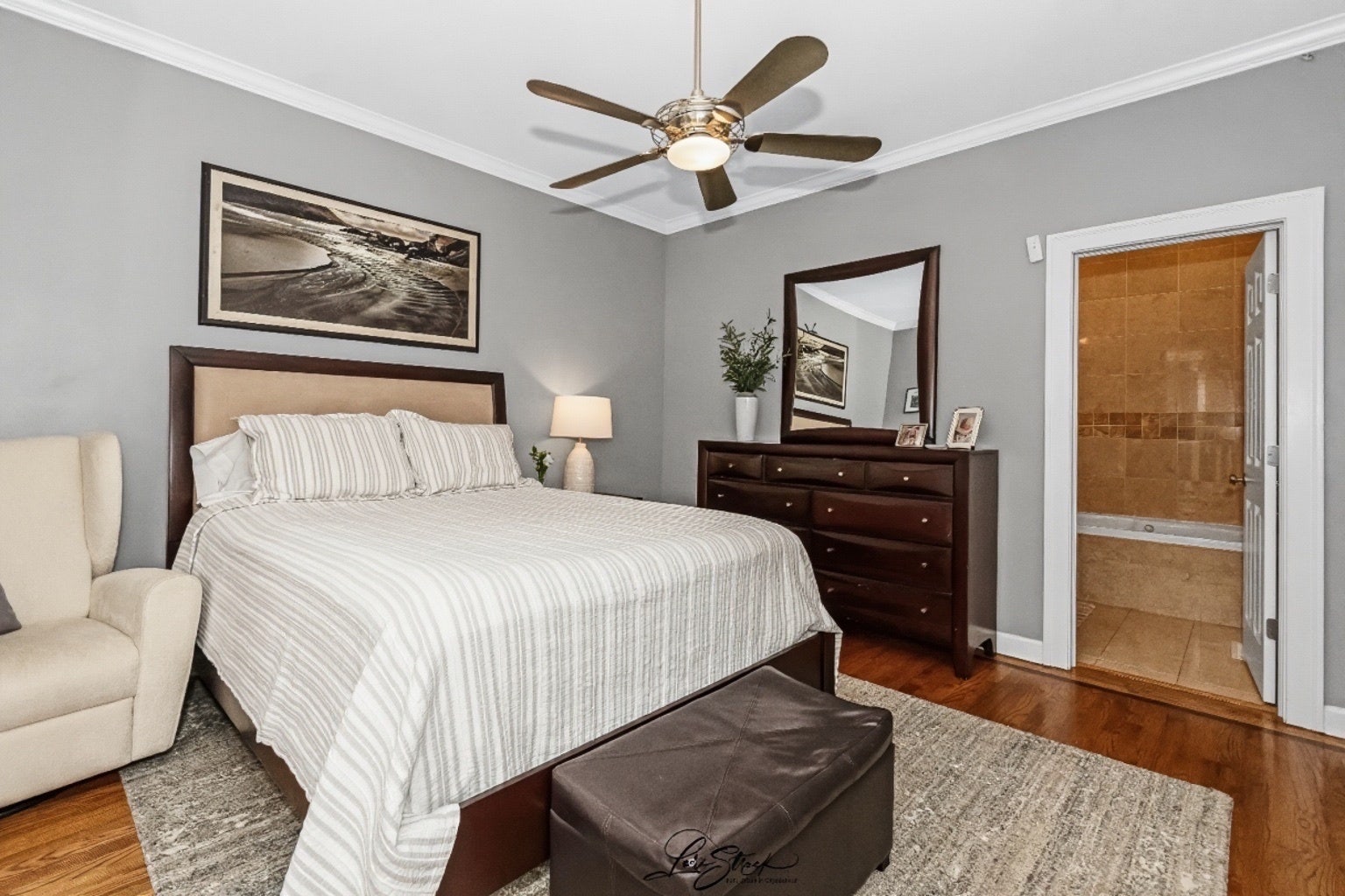 2027 W Race Avenue, #1W, Chicago, IL 60612 2027 W Race Avenue, #1W, Chicago, IL 60612