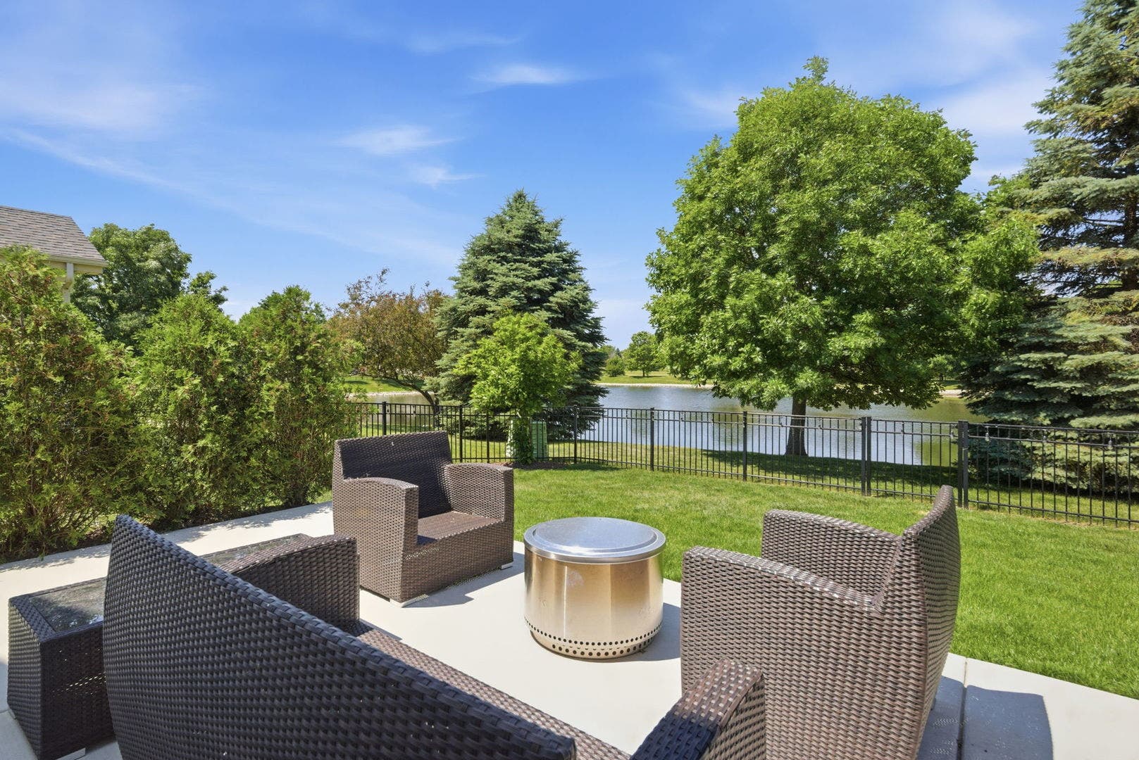 3417 Mustang Road, Joliet, IL 60435 3417 Mustang Road, Joliet, IL 60435