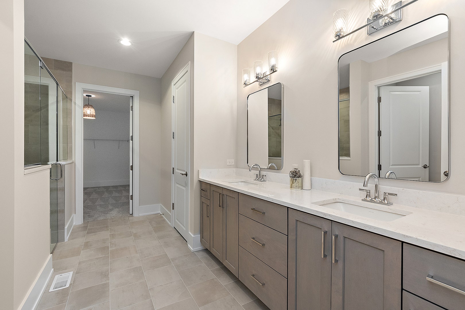 11161 Lizmore Lane, #34A, Orland Park, IL 60467 11161 Lizmore Lane, #34A, Orland Park, IL 60467