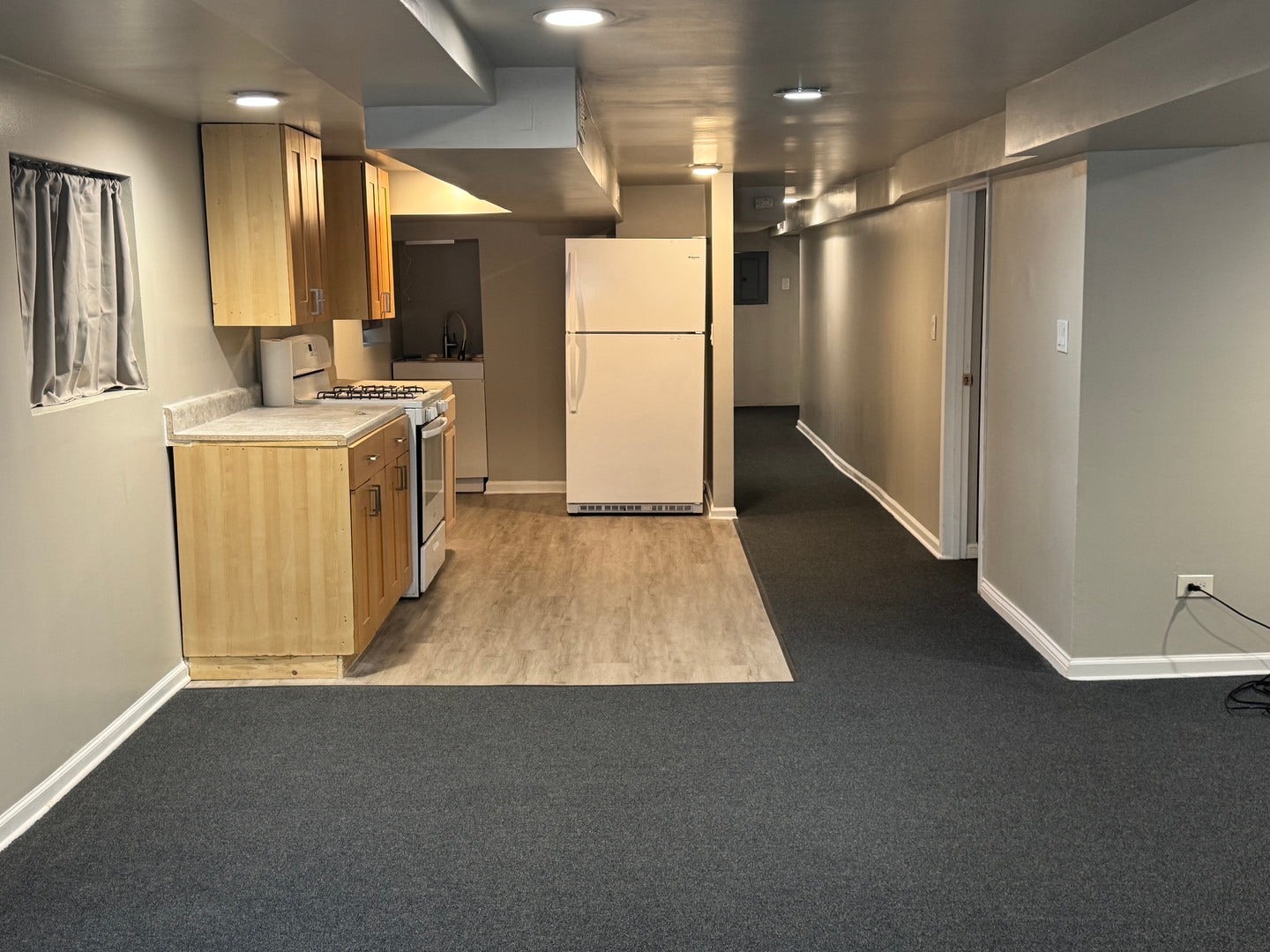 2824 N Springfield Avenue, Chicago, IL 60618 2824 N Springfield Avenue, Chicago, IL 60618