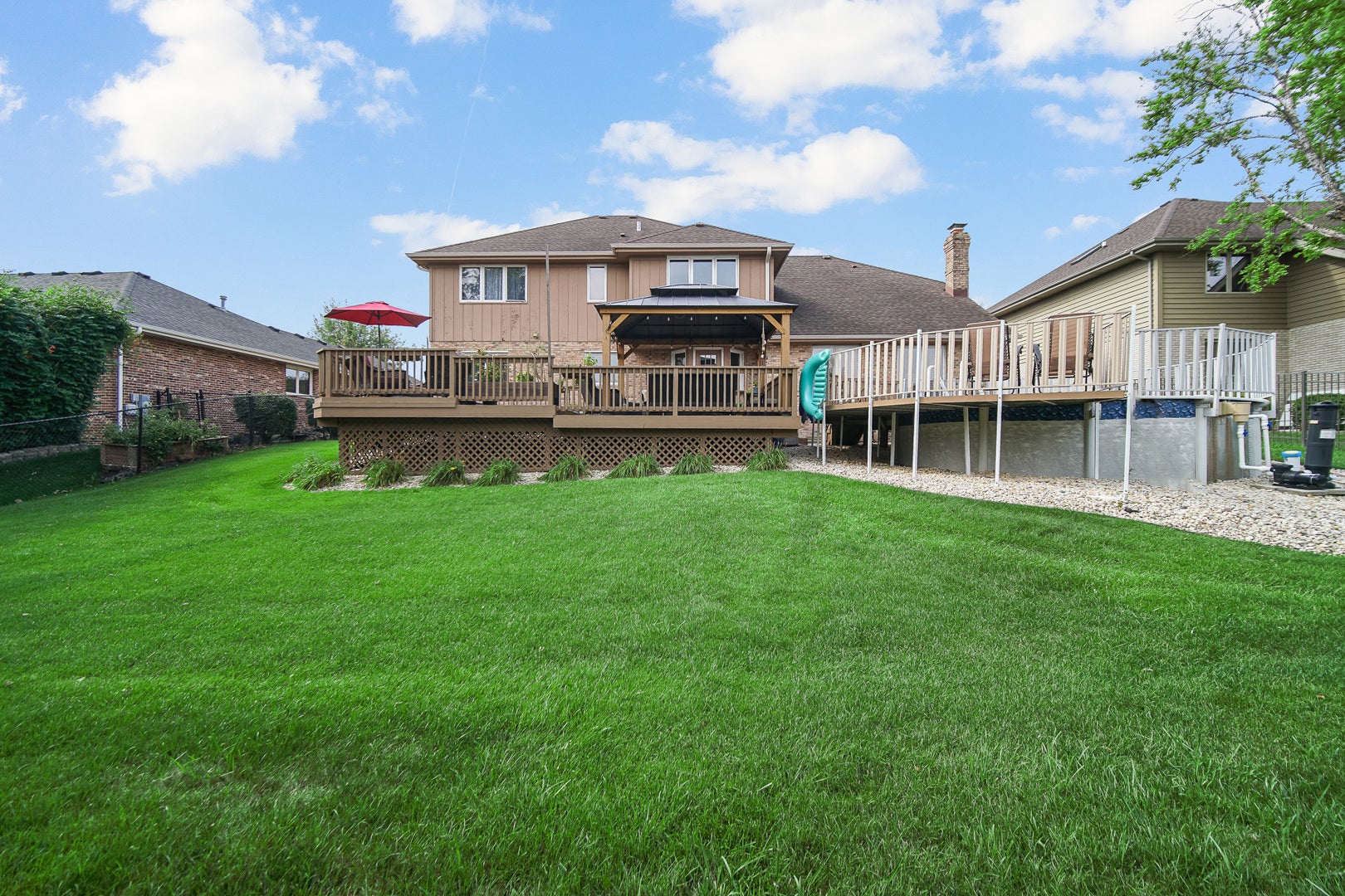 9224 Greenwood Drive, Tinley Park, IL 60487