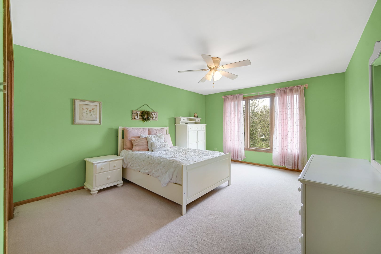 9224 Greenwood Drive, Tinley Park, IL 60487