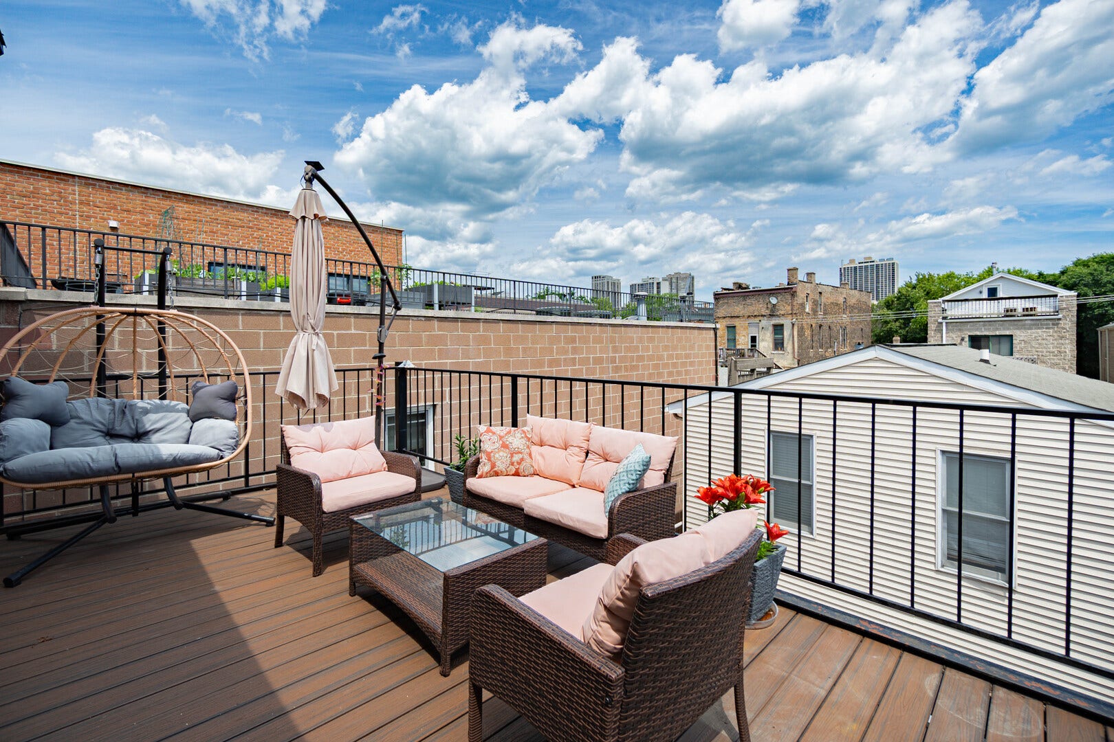 1445 N MOHAWK Street, #2, Chicago, IL 60610