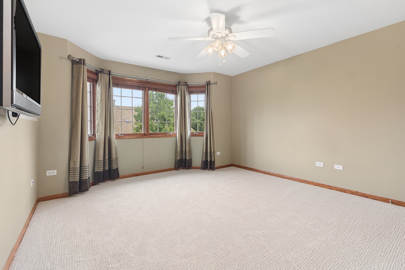 11156 Karen Drive, Orland Park, IL 60467