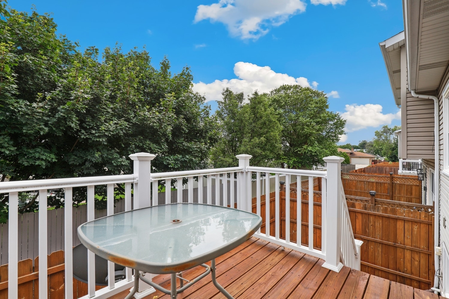 6829 Winston Drive, Tinley Park, IL 60477 6829 Winston Drive, Tinley Park, IL 60477