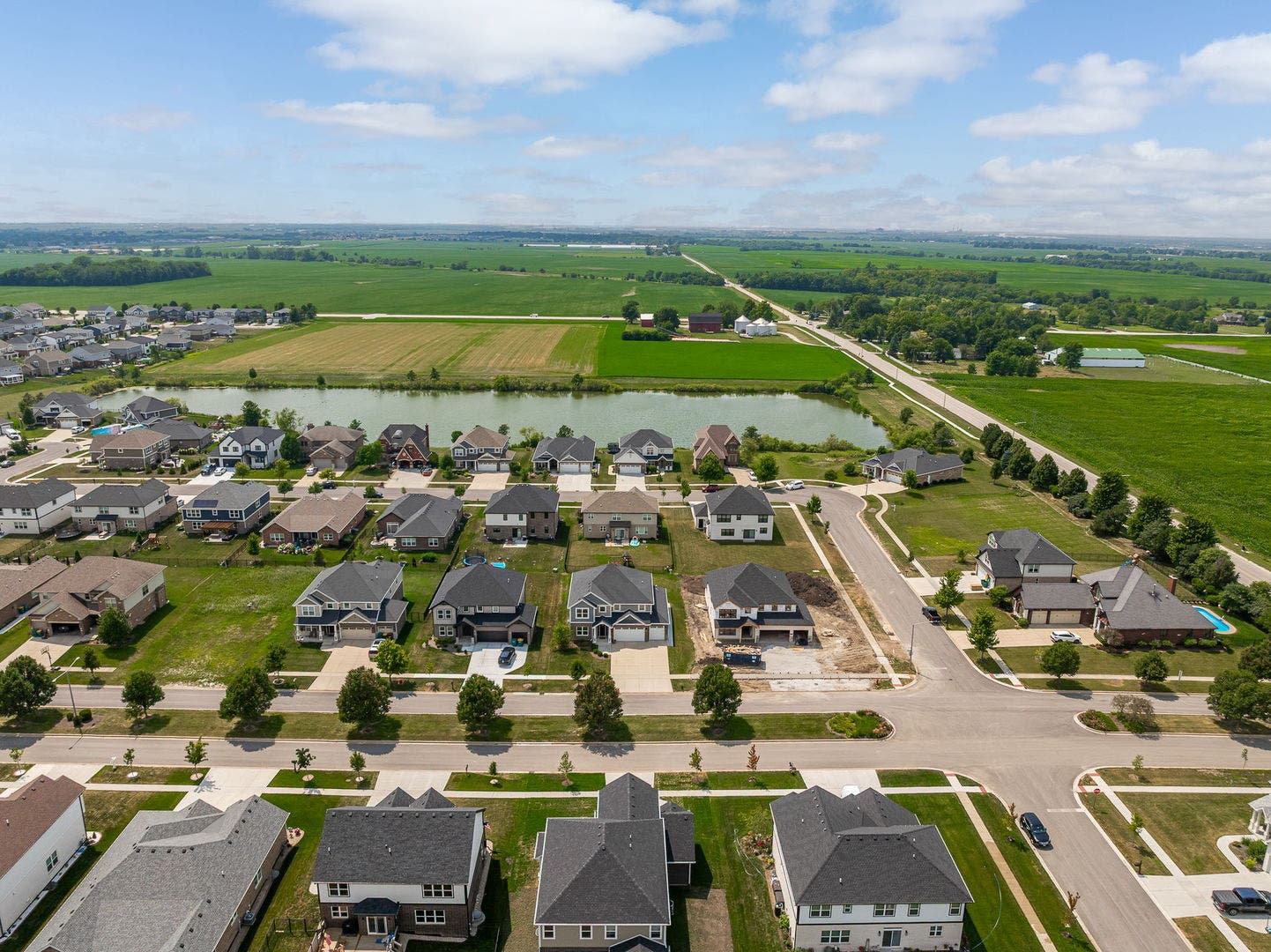 23936 S William Drive, Manhattan, IL 60442 23936 S William Drive, Manhattan, IL 60442