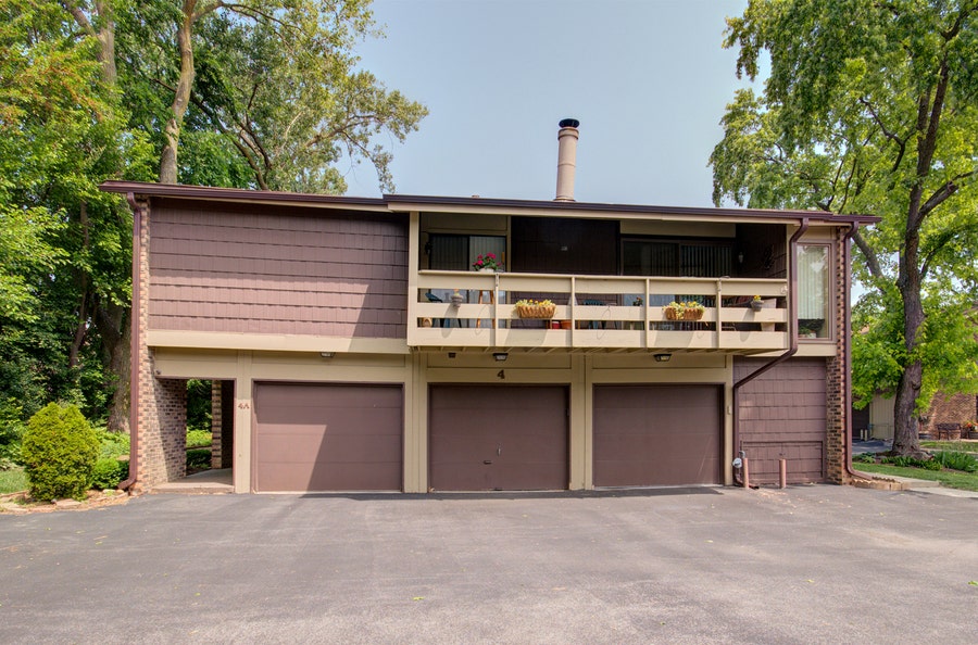 Property photo for 4 W Millstone Court, #A, Palos Hills, IL