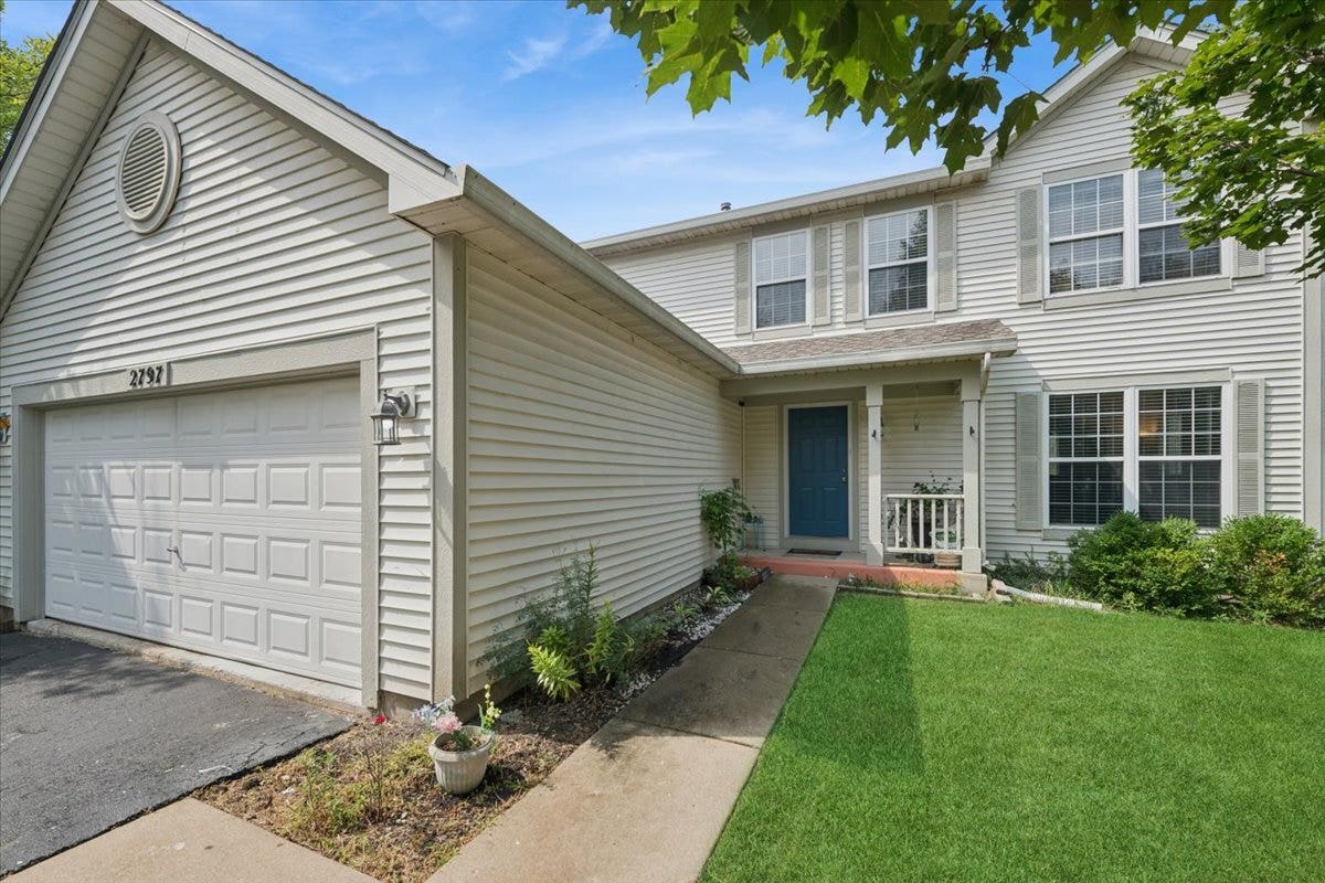 2797 Yellowstone Drive, Aurora, IL 60503 2797 Yellowstone Drive, Aurora, IL 60503