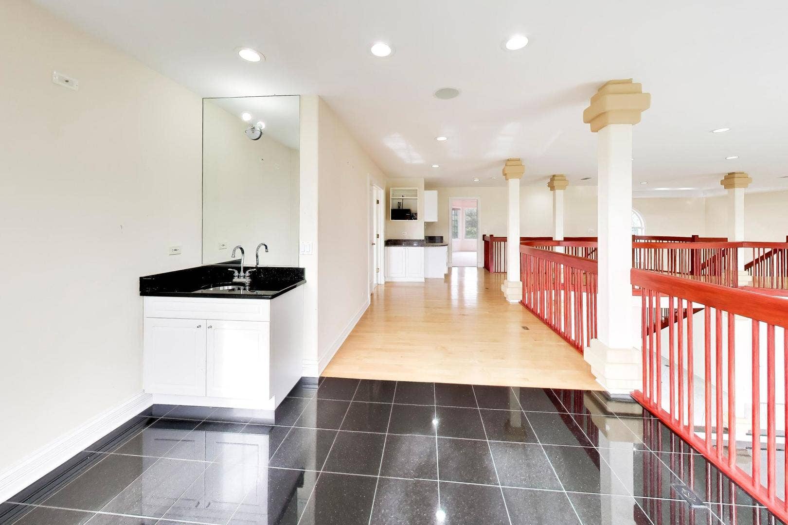 1 Firethorn Court, Lemont, IL 60439 1 Firethorn Court, Lemont, IL 60439