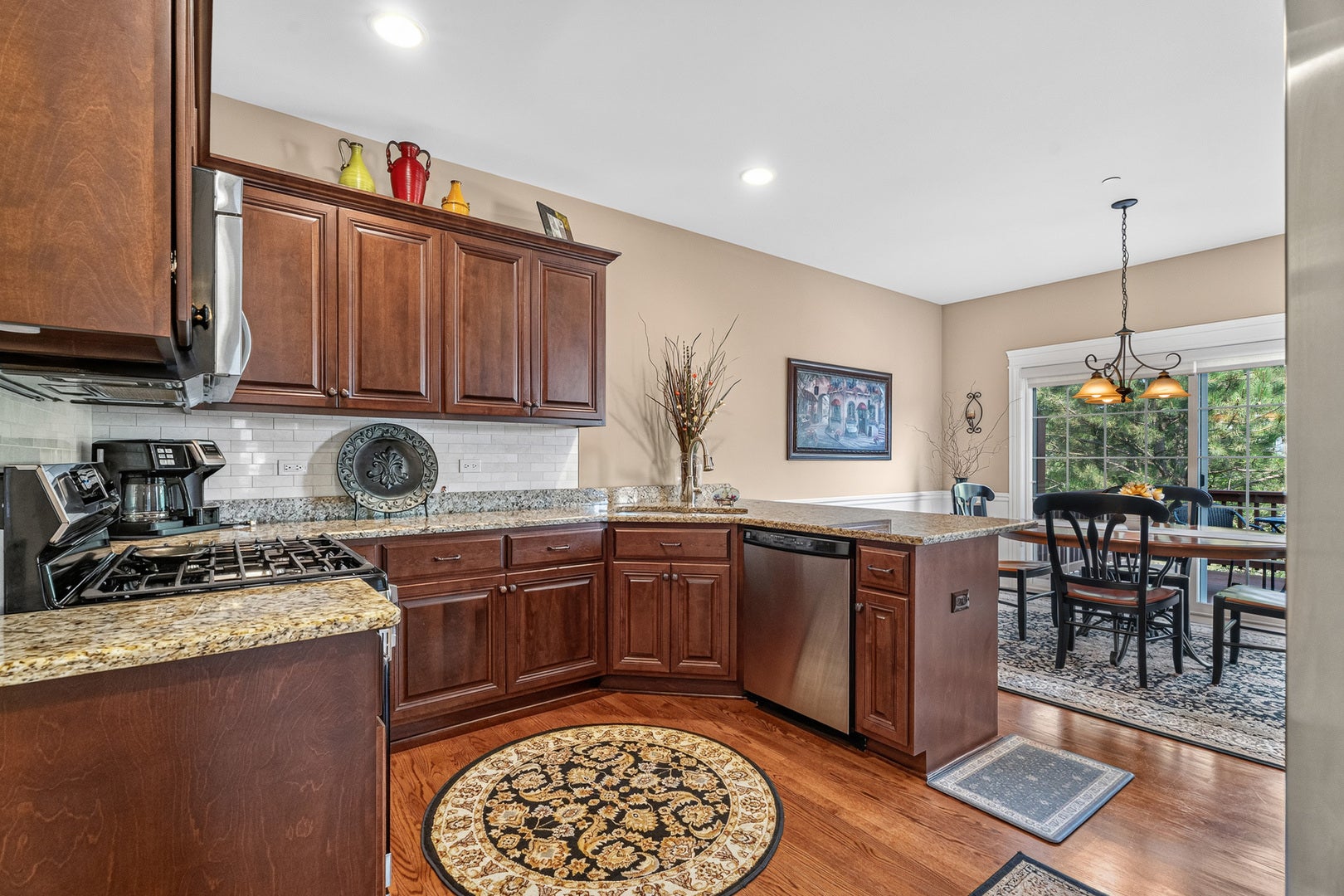 16525 TIMBER Trail, Orland Park, IL 60467 16525 TIMBER Trail, Orland Park, IL 60467