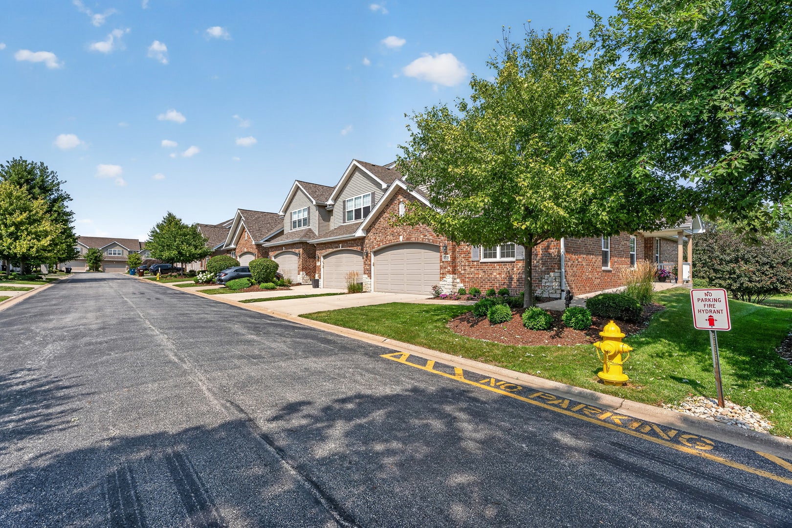 16525 TIMBER Trail, Orland Park, IL 60467 16525 TIMBER Trail, Orland Park, IL 60467