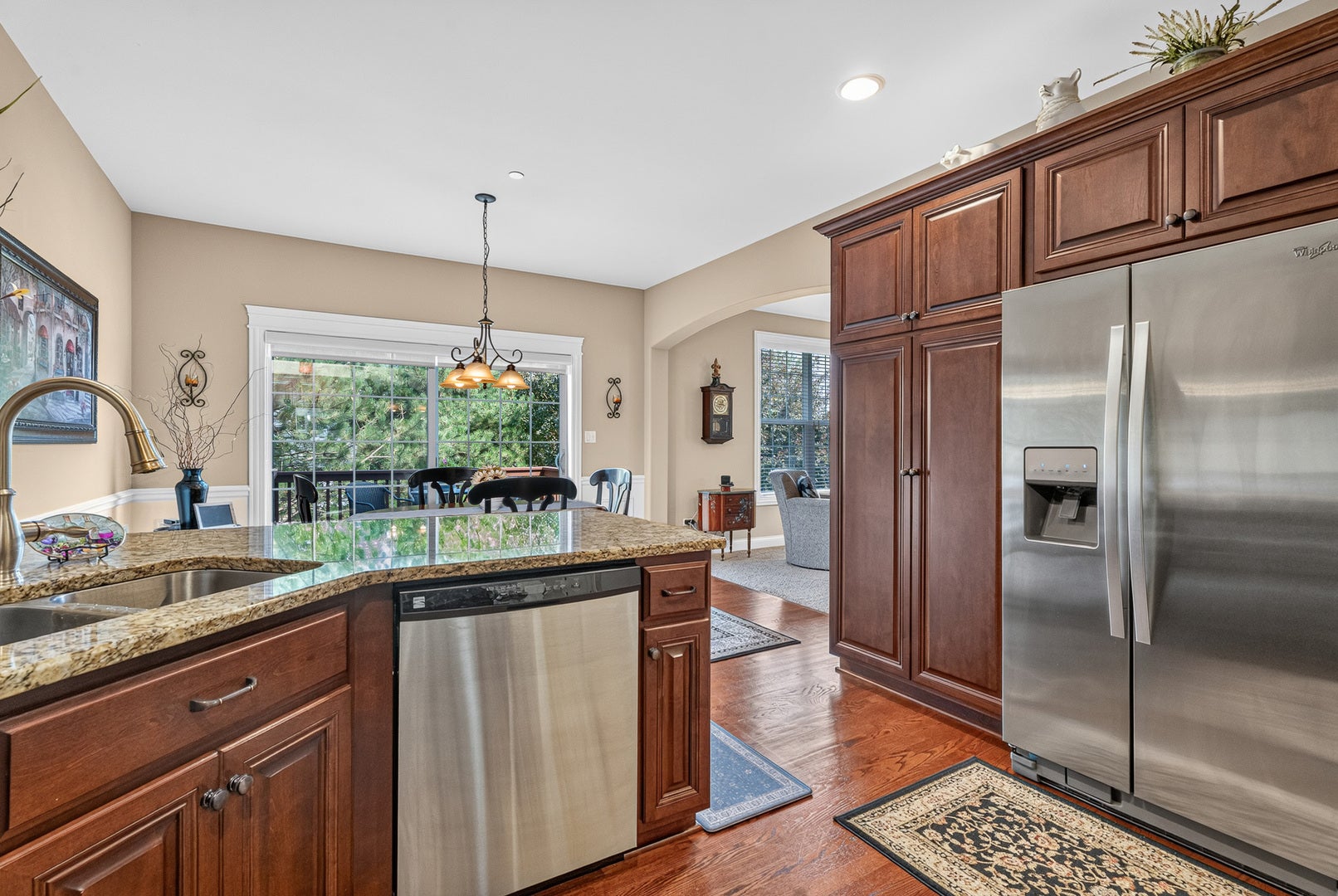 16525 TIMBER Trail, Orland Park, IL 60467 16525 TIMBER Trail, Orland Park, IL 60467