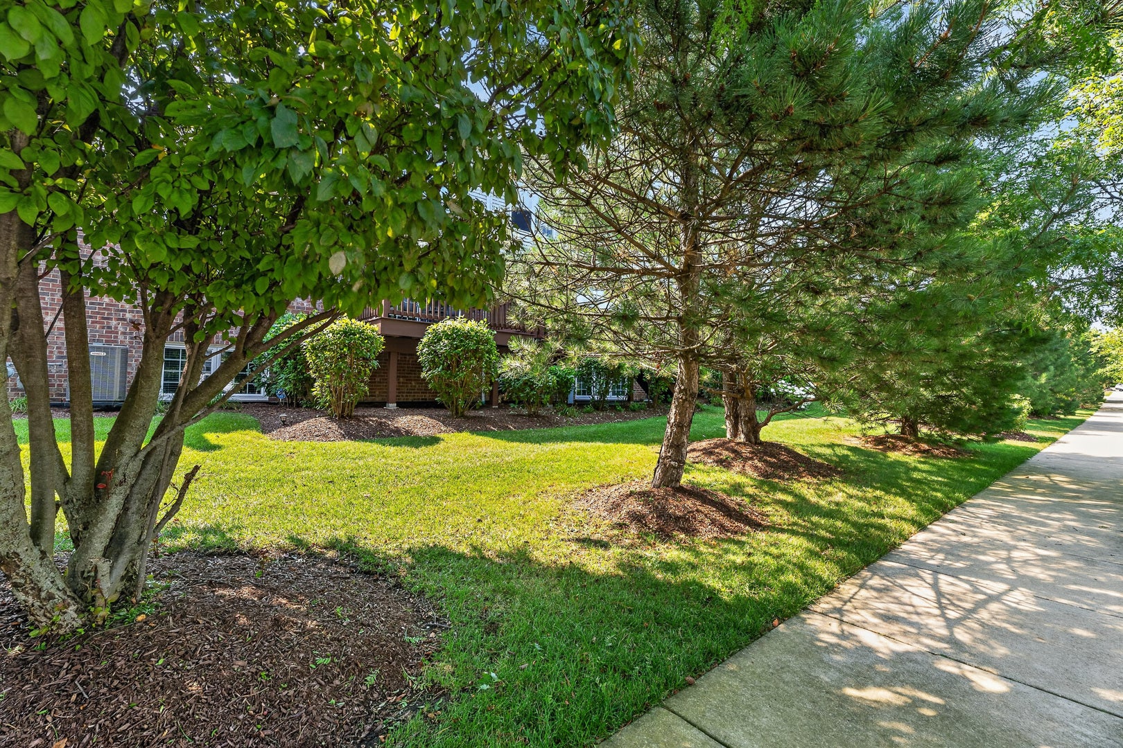 16525 TIMBER Trail, Orland Park, IL 60467 16525 TIMBER Trail, Orland Park, IL 60467