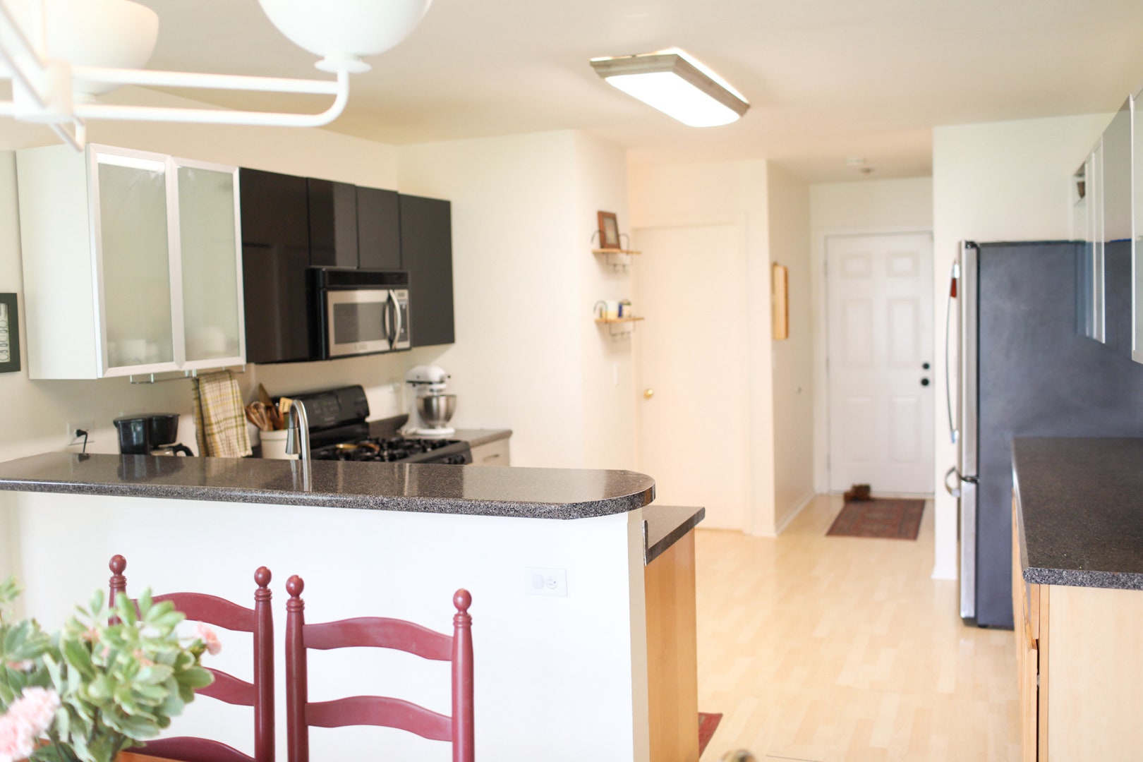 2324 College Green Drive, Elgin, IL 60123 2324 College Green Drive, Elgin, IL 60123