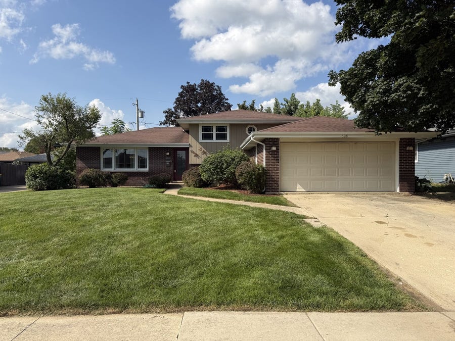 Property photo for 608 Gloria Street, Lockport, IL