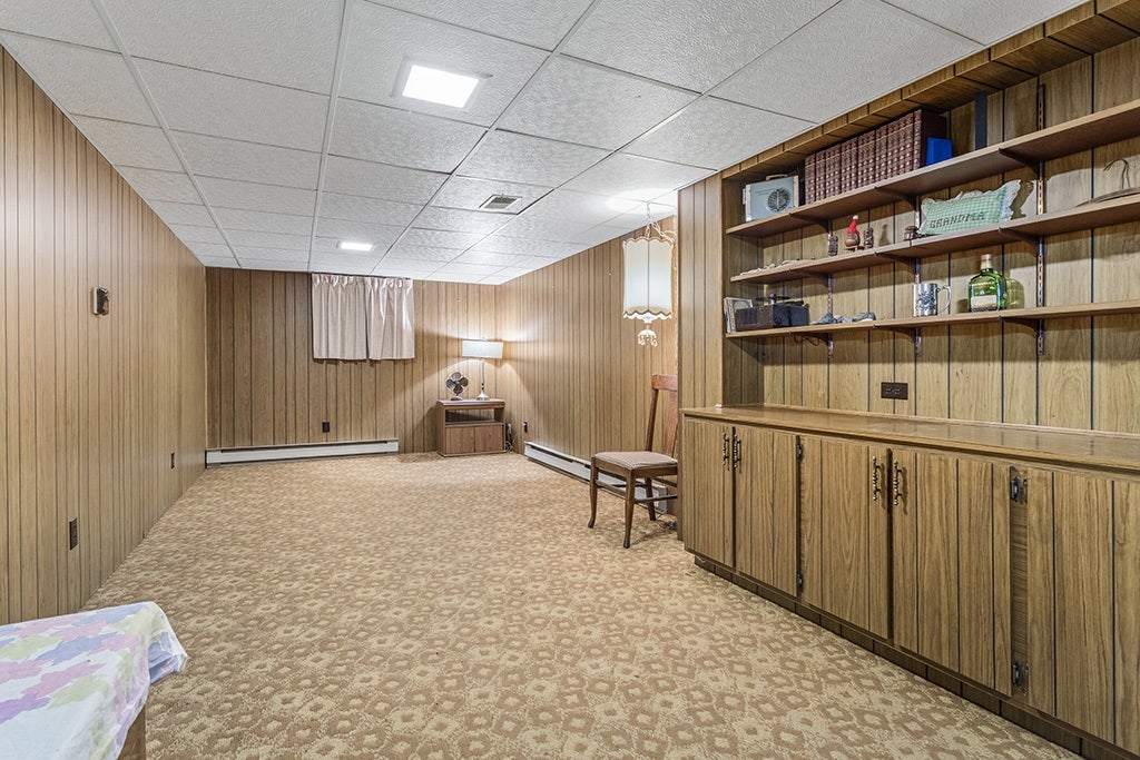 2115 MAPLE Road, Joliet, IL 60432 2115 MAPLE Road, Joliet, IL 60432
