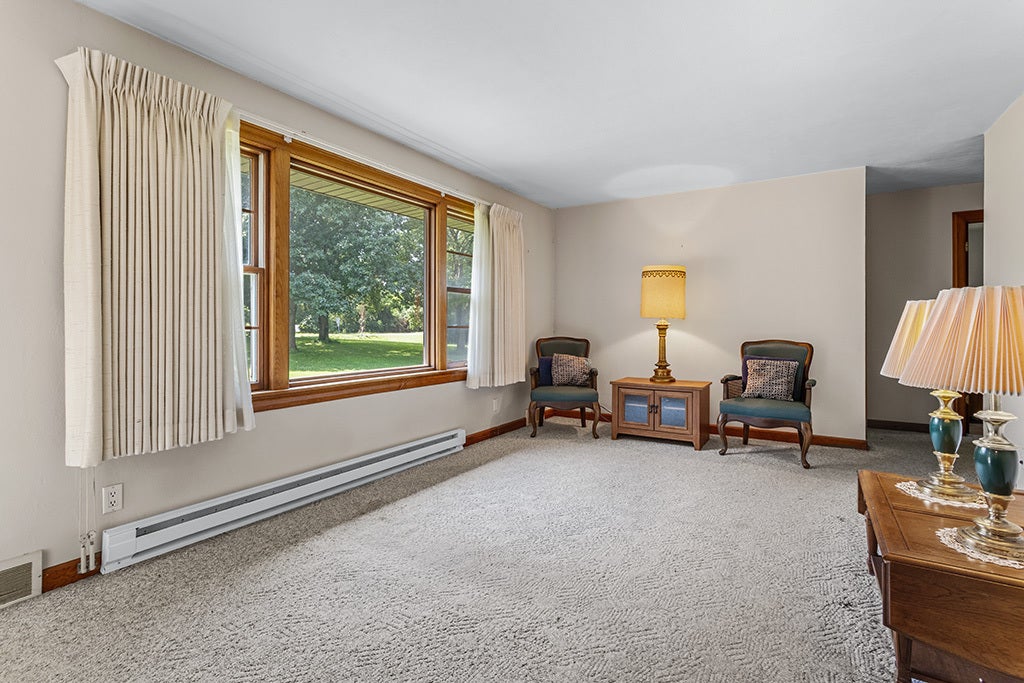 2115 MAPLE Road, Joliet, IL 60432 2115 MAPLE Road, Joliet, IL 60432