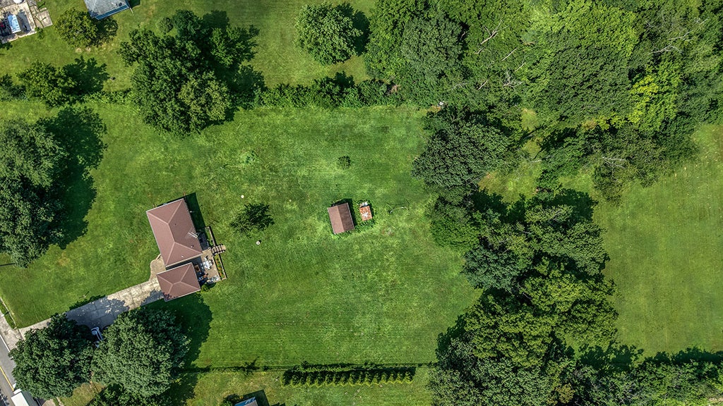 2115 MAPLE Road, Joliet, IL 60432 2115 MAPLE Road, Joliet, IL 60432