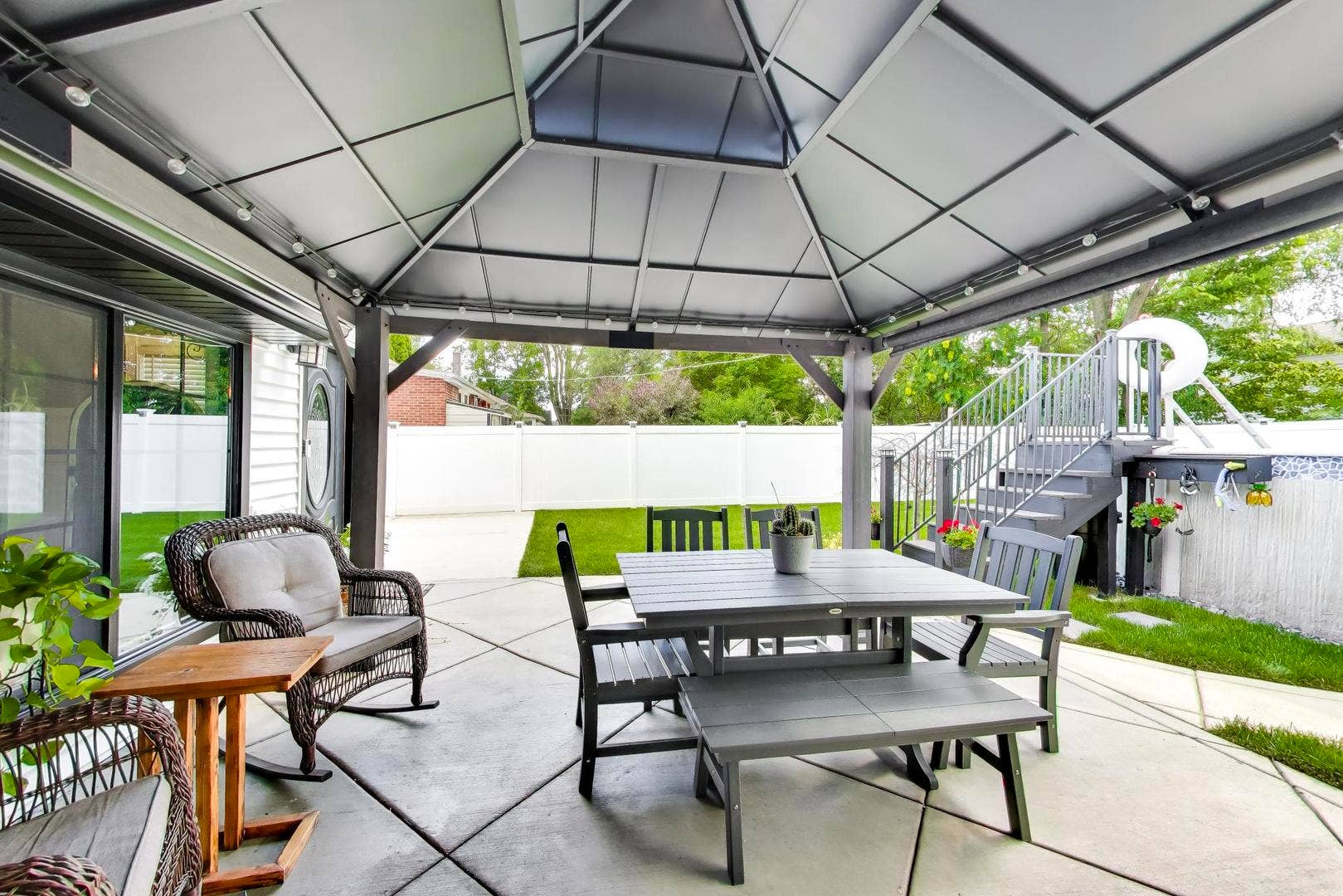 519 Garnsey Avenue, Joliet, IL 60432 519 Garnsey Avenue, Joliet, IL 60432