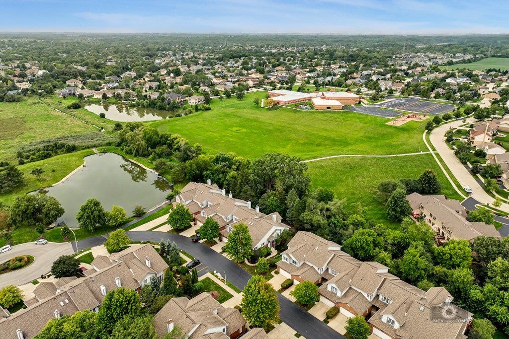 11258 Melrose Court, Orland Park, IL 60467 11258 Melrose Court, Orland Park, IL 60467