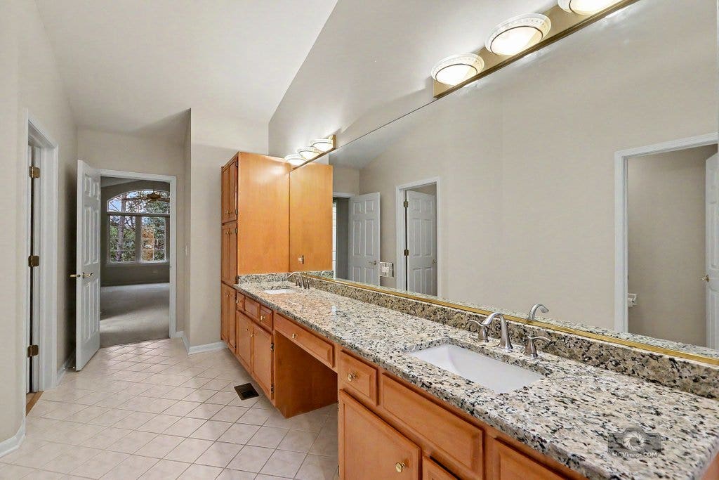 11258 Melrose Court, Orland Park, IL 60467 11258 Melrose Court, Orland Park, IL 60467