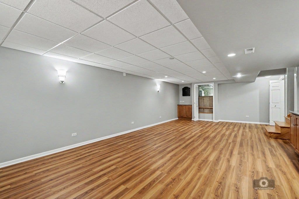 11258 Melrose Court, Orland Park, IL 60467 11258 Melrose Court, Orland Park, IL 60467