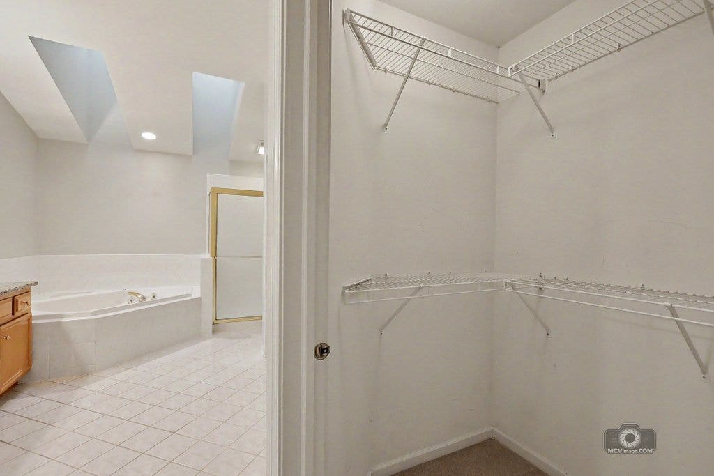 11258 Melrose Court, Orland Park, IL 60467 11258 Melrose Court, Orland Park, IL 60467