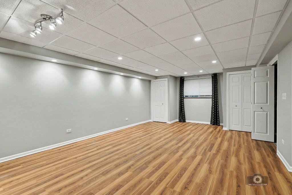 11258 Melrose Court, Orland Park, IL 60467 11258 Melrose Court, Orland Park, IL 60467