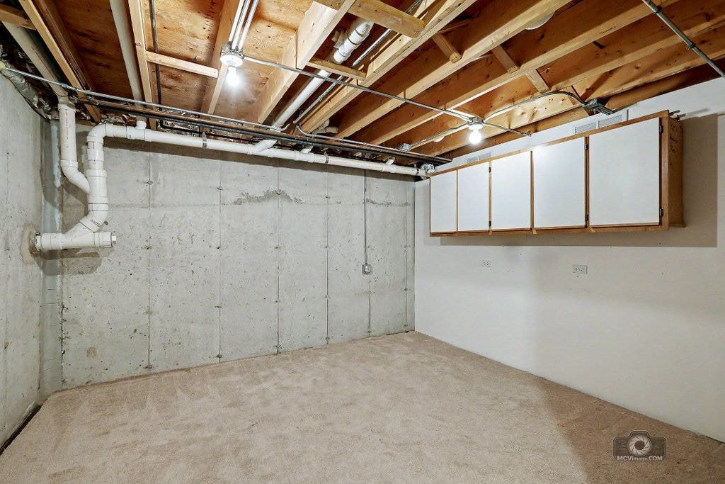 11258 Melrose Court, Orland Park, IL 60467 11258 Melrose Court, Orland Park, IL 60467