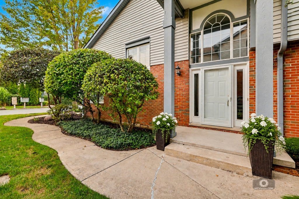 11258 Melrose Court, Orland Park, IL 60467 11258 Melrose Court, Orland Park, IL 60467