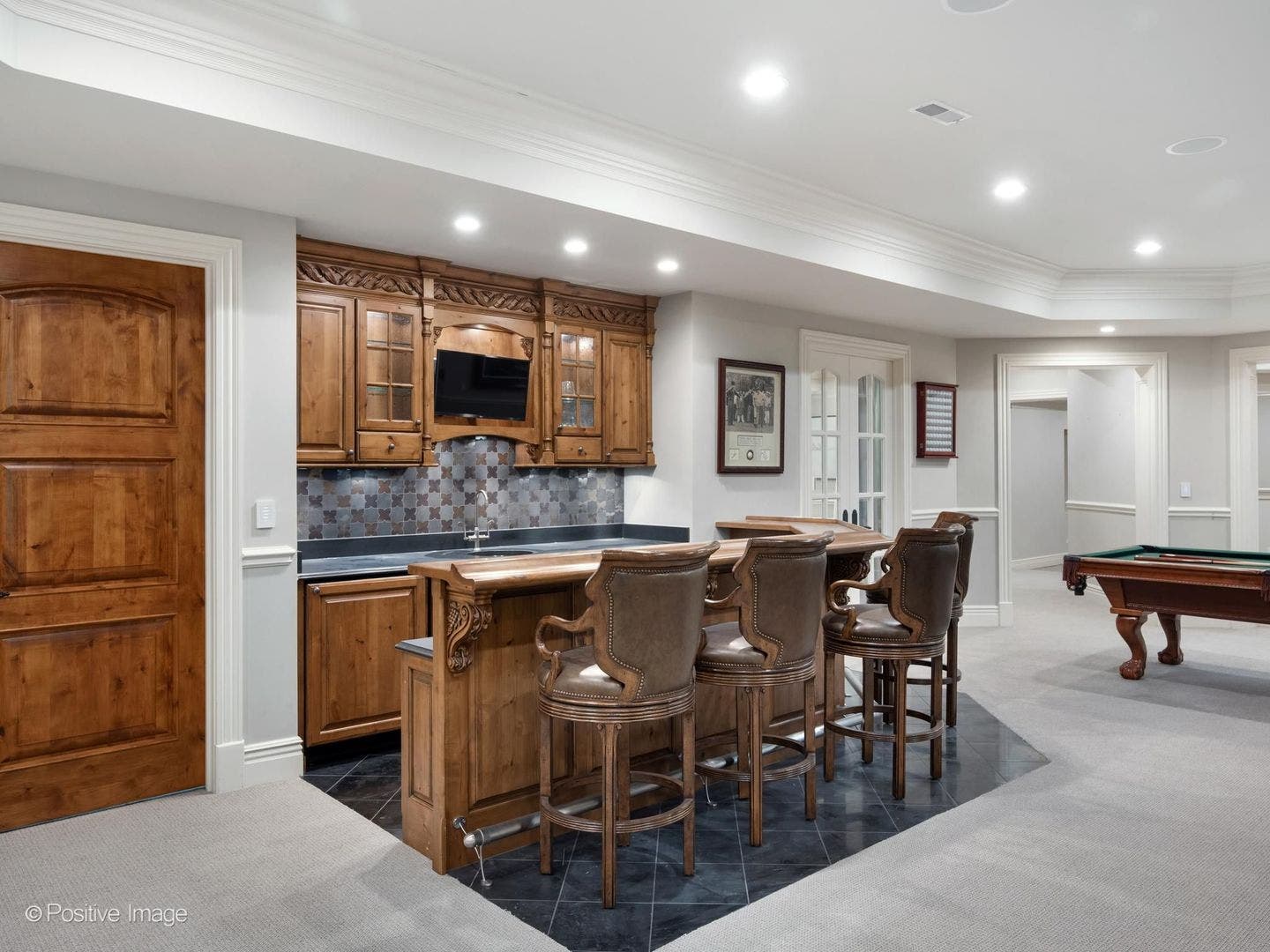 909 Cleveland Road, Hinsdale, IL 60521 909 Cleveland Road, Hinsdale, IL 60521