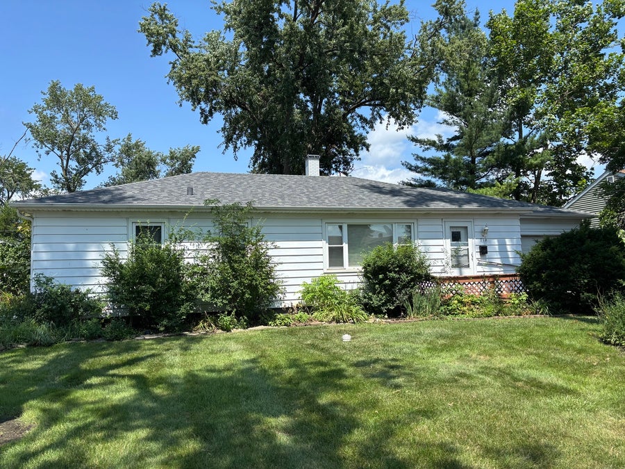 Property photo for 719 Jefferson Street, Crete, IL