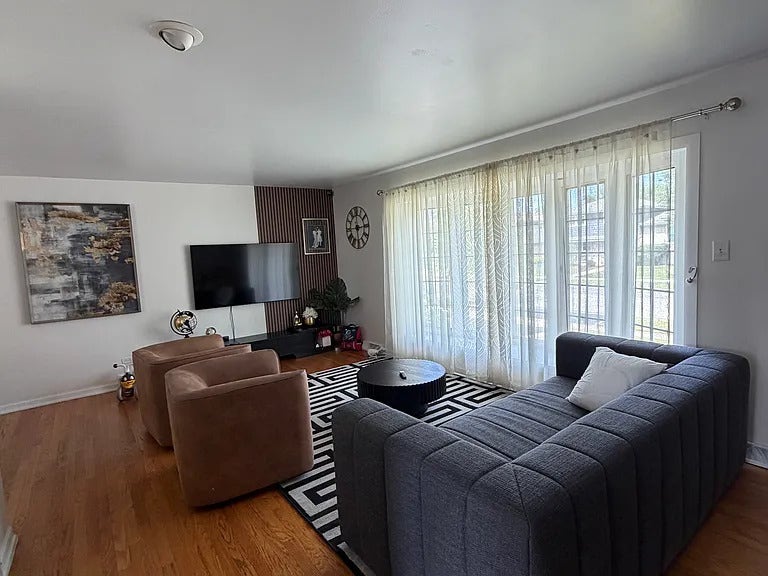 17624 71st Avenue, Tinley Park, IL 60477 17624 71st Avenue, Tinley Park, IL 60477