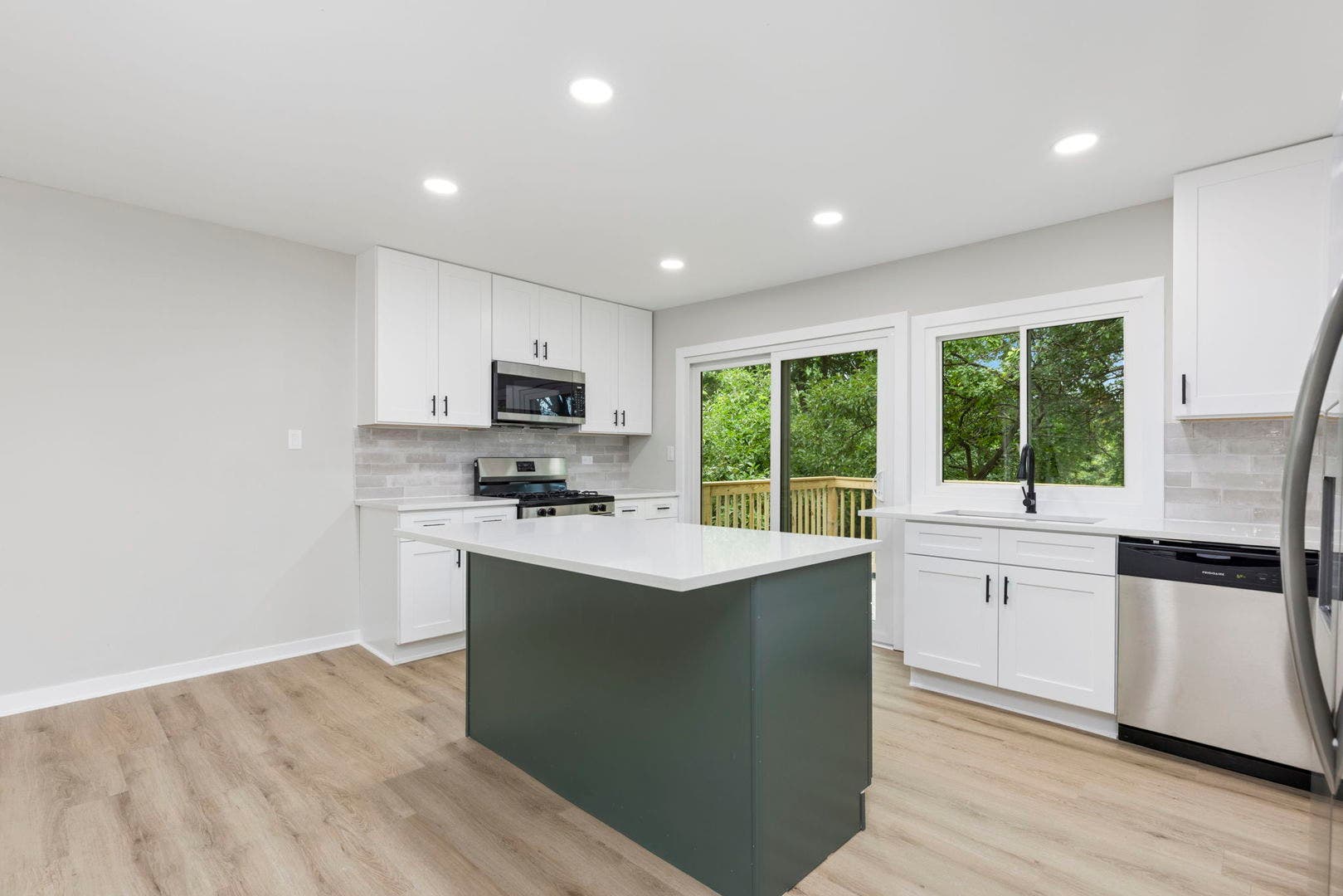 105 Cedarwood Court, Bolingbrook, IL 60440 105 Cedarwood Court, Bolingbrook, IL 60440