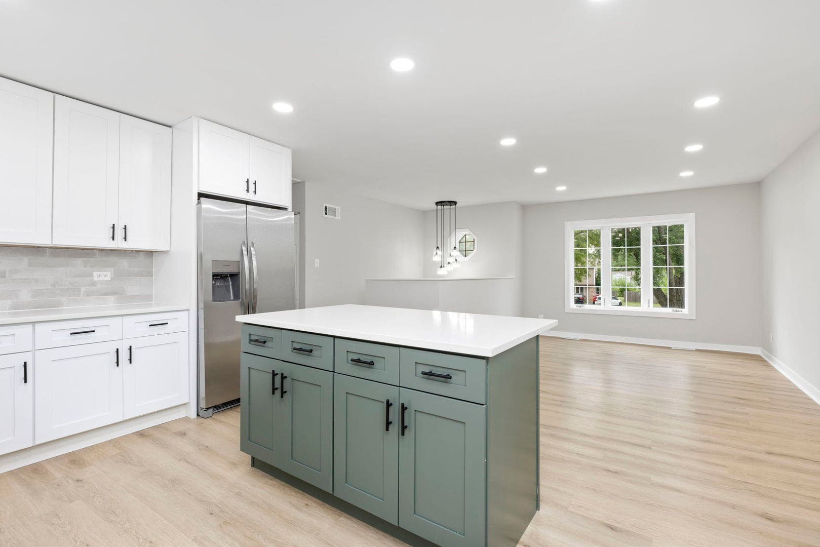 105 Cedarwood Court, Bolingbrook, IL 60440 105 Cedarwood Court, Bolingbrook, IL 60440