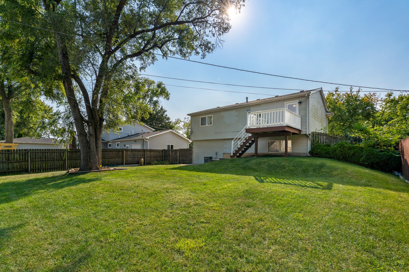 220 N Ashbury Avenue, Bolingbrook, IL 60440