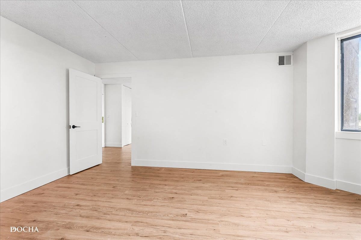 1750 N Marywood Avenue, #501, Aurora, IL 60505 1750 N Marywood Avenue, #501, Aurora, IL 60505