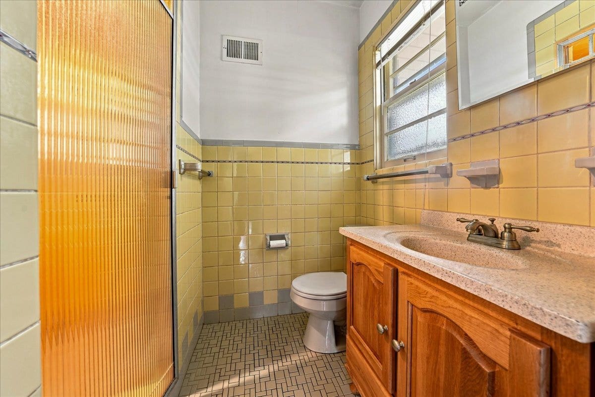 1500 Mayfield Avenue, Joliet, IL 60435 1500 Mayfield Avenue, Joliet, IL 60435