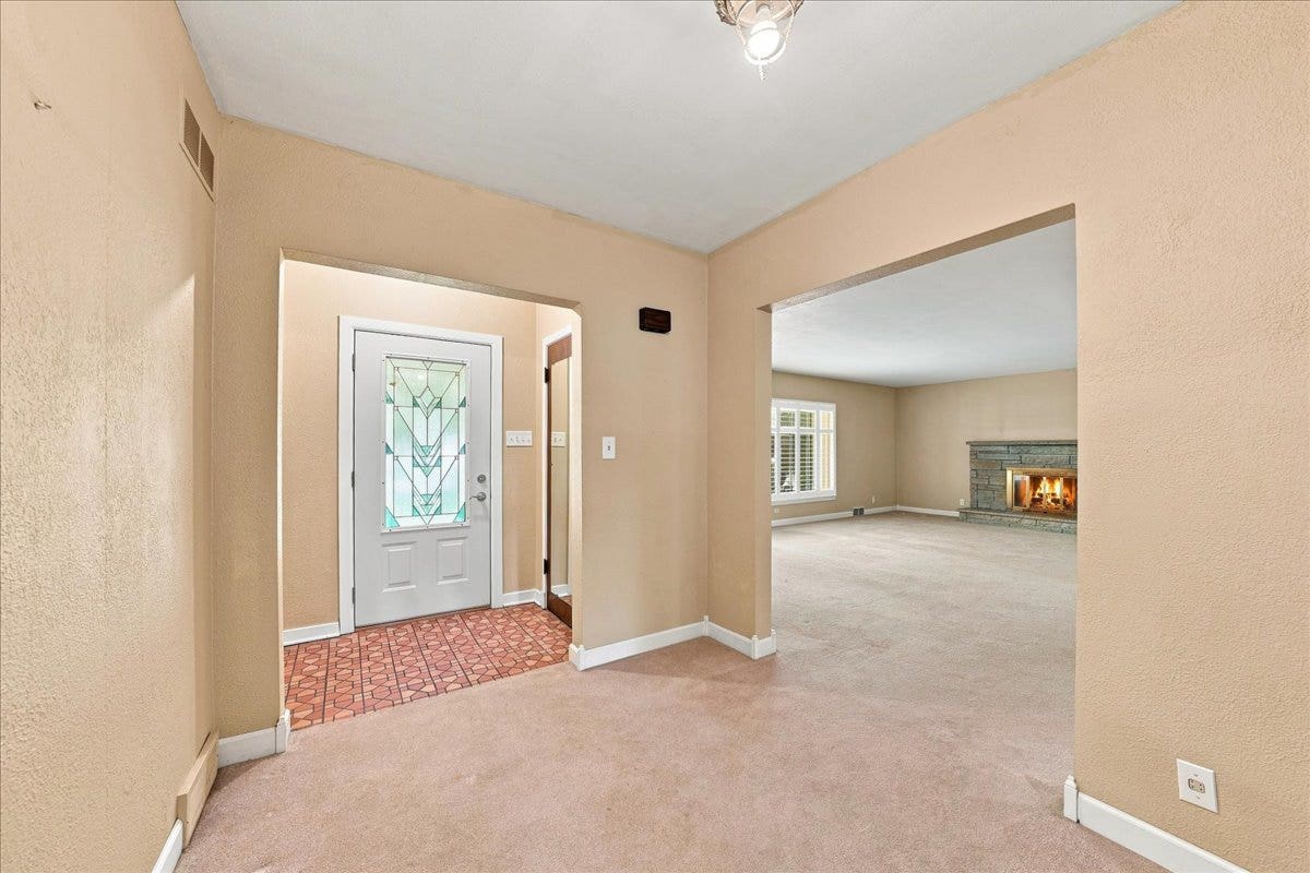 1500 Mayfield Avenue, Joliet, IL 60435 1500 Mayfield Avenue, Joliet, IL 60435