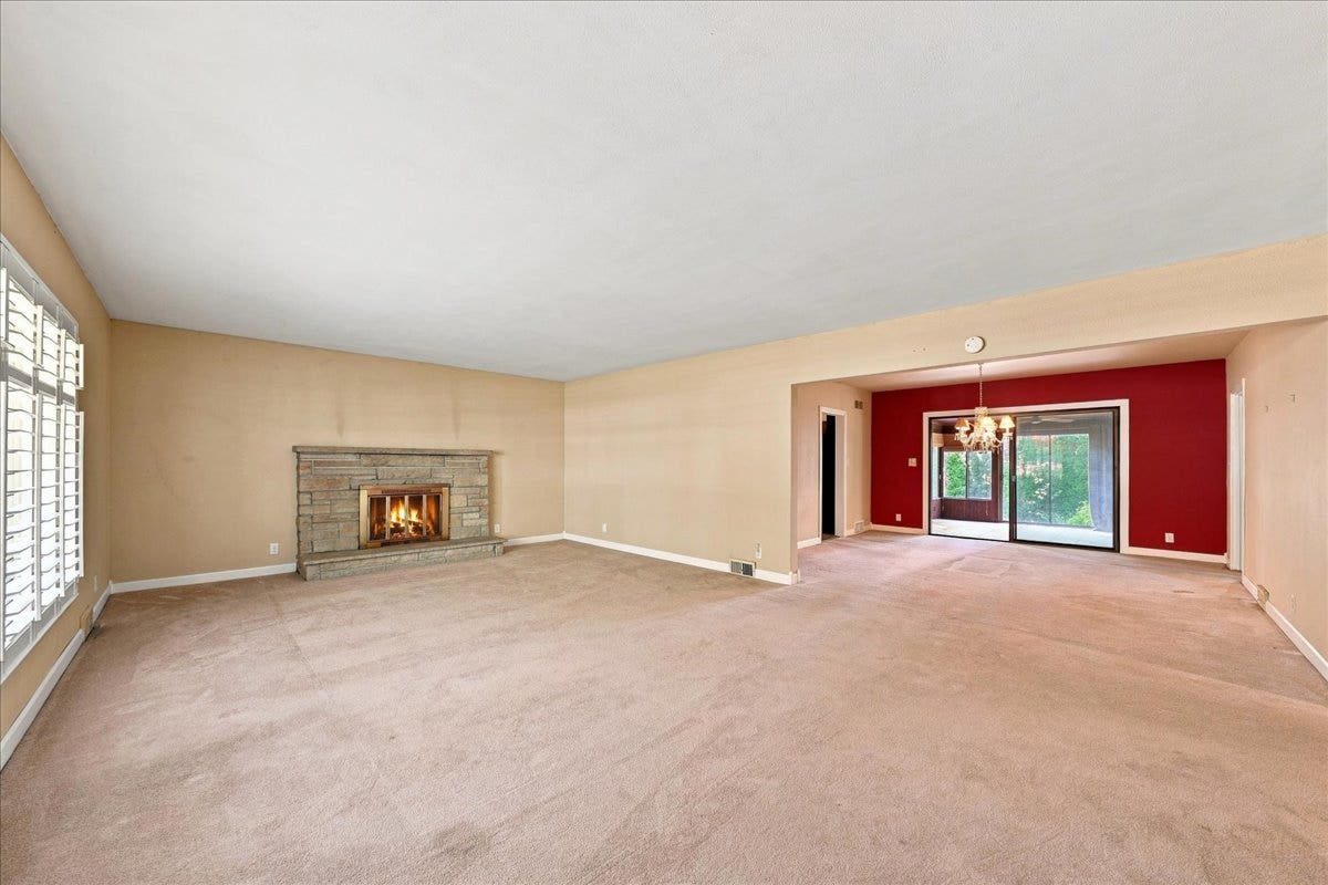 1500 Mayfield Avenue, Joliet, IL 60435 1500 Mayfield Avenue, Joliet, IL 60435