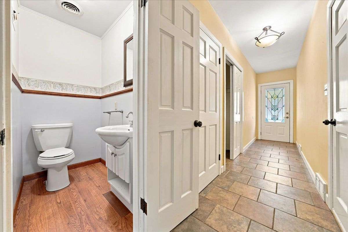 1500 Mayfield Avenue, Joliet, IL 60435 1500 Mayfield Avenue, Joliet, IL 60435